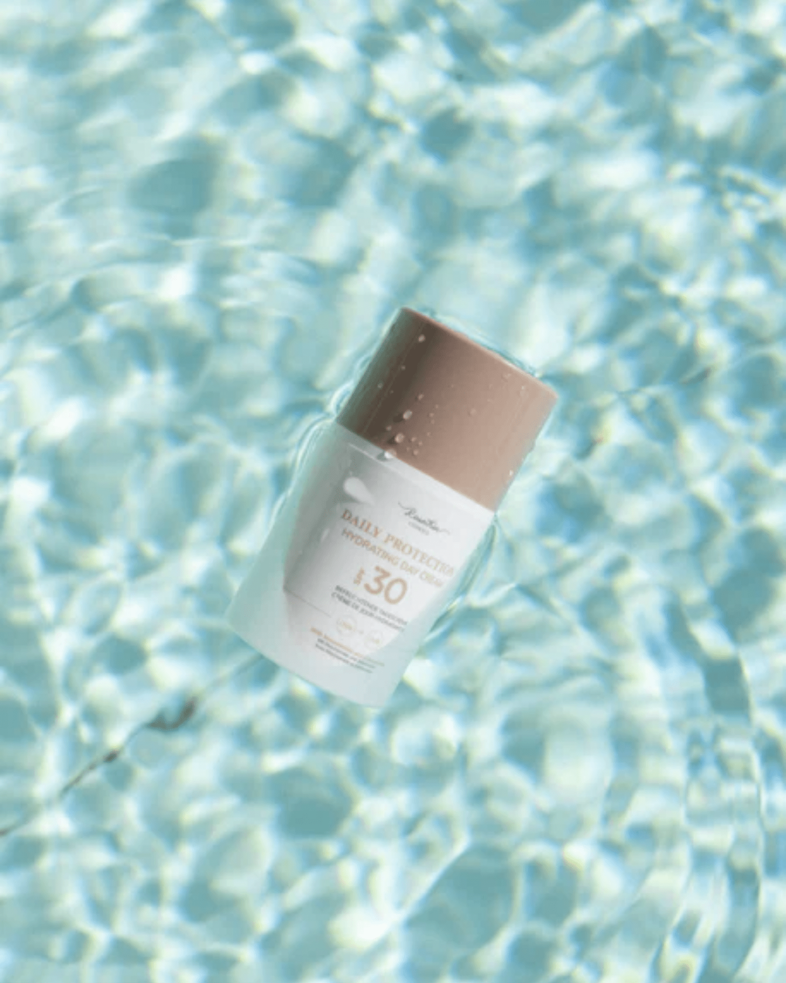 Hydrating Day Cream SPF 30 - Sonnenschutz von RoseKin Cosmetics bei Beautystore Schweiz
