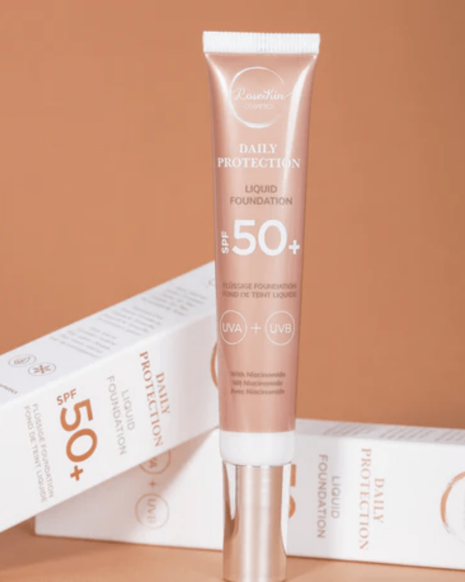 Liquid Foundation SPF 50+ MEDIUM - Make-up von RoseKin Cosmetics bei Beautystore Schweiz